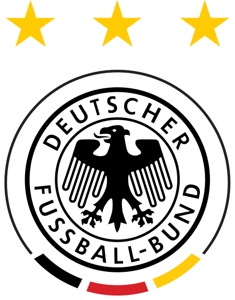 Президент Германии наградил сборную по футболу