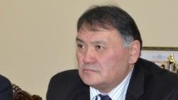Депутат К.Жолдошбаев недоволен высказываниями, что парламентарии относятся к зарплате в 40 тыс. сомов как к 40 копейкам - Tazabek