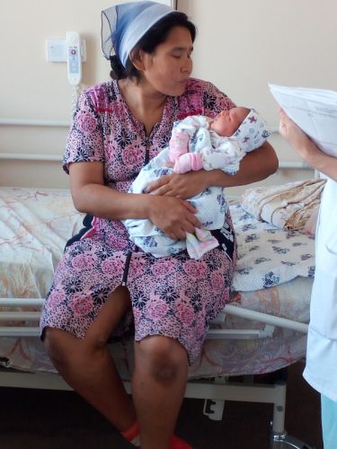 41-летняя жительница Актобе родила 14-го ребенка