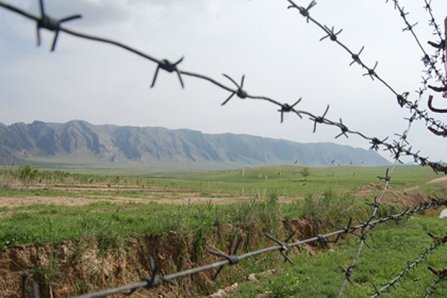 Весеннее обострение или почему в приграничных селах Баткена происходят конфликты?