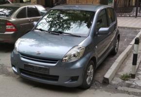 В аренду Daihatsu Sirion 2008, 585 сомсут