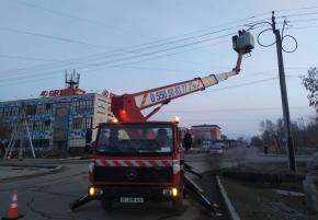 услуги автовышки 27 метров 1500 сом