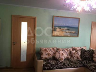 Продаю 4-комнатную квартиру, 86кв. м., этаж - 5/5, Токтогула/Турусбекова.