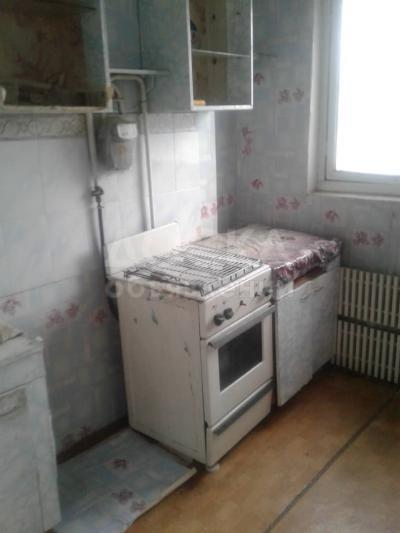 Продаю 2-комнатную квартиру, 50кв. м., этаж - 5/5, 10-мкр..