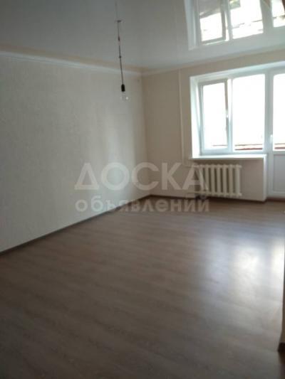 Сдаю 1-комнатную квартиру, 33кв. м., этаж - 2/4, Тыныстанова/Боконбаева.