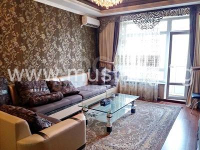 Сдаю квартиру 3-ком., 100кв. м., этаж - 9/10, Рыскулова Турусбекова.