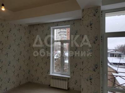 Продаю 1-комнатную квартиру, 40кв. м., этаж - 2/6, Жибек-жолу-Карпинка Эмарк-Групп.