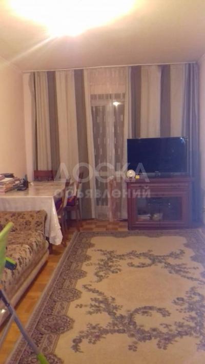 Продаю 4-комнатную квартиру, 83кв. м., этаж - 1/5, Срочно!! Ахунбаева/Ш.Руставели, индив. хор.сост..