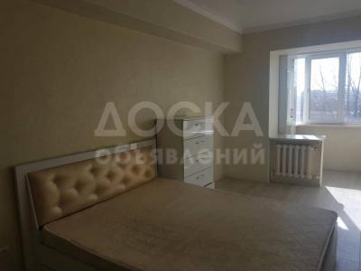 Продаю 2-комнатную квартиру, 53,9кв. м., этаж - 5/5, пр Чуй магазин "Люкс".