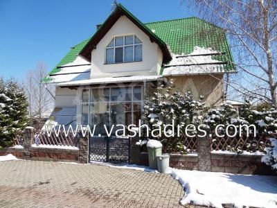 Сдаю дом 5-комнатную 200кв. м., этаж-3, 12-сот., стена кирпич, Vip городок.