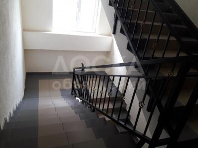 Продаю квартиру 2-ком., 63,2кв. м., этаж - 4/10, Турусбекова/Фрунзе.