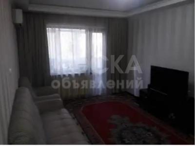 Продаю 3-комнатную квартиру, 73кв. м., этаж - 2/9, Гоголя-Боконбаева.