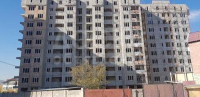 Продаю 2-комнатную квартиру, 76кв. м., этаж - 8/10, мкр. Асанбай.