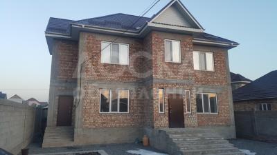 Продаю дом 6-комнатную 170кв. м., этаж-2, 4-сот., стена кирпич, ж/м Ак Ордо по ул.Гагарина.