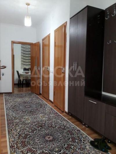 Продаю 2-комнатную квартиру, 56кв. м., этаж - 3/4, Зайнабединова 7.