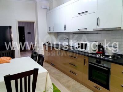 Сдаю квартиру 4-ком., 110кв. м., этаж - 2/10, Логвиненко Боконбаева.