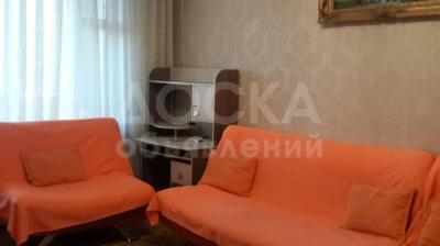 Продаю 3-комнатную квартиру, 64кв. м., этаж - 9/9, Правда/Боконбаева, 105с, 2лоджии.