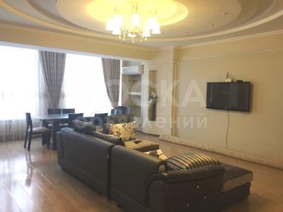 Продаю 3-комнатную квартиру, 103кв. м., этаж - 2/8, по ул. Фрунзе (между Советской и Тыныстанова).