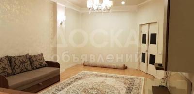 Продаю 3-комнатную квартиру, 96кв. м., этаж - 5/9, Масалиева (Юж. Магистраль) - Бакаева (Чапаева).