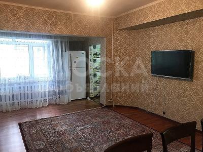 Продаю 4-комнатную квартиру, 80кв. м., этаж - 2/10, Советская - Московская.
