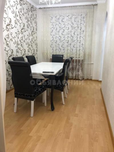 Продаю 5-комнатную квартиру, 120кв. м., этаж - 3/5, 5 микрорайон, 88 000$.