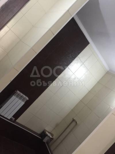 Продаю дом 5-комнатную 220кв. м., этаж-2, 7-сот., стена кирпич, Район ТЭЦ Пионерская.