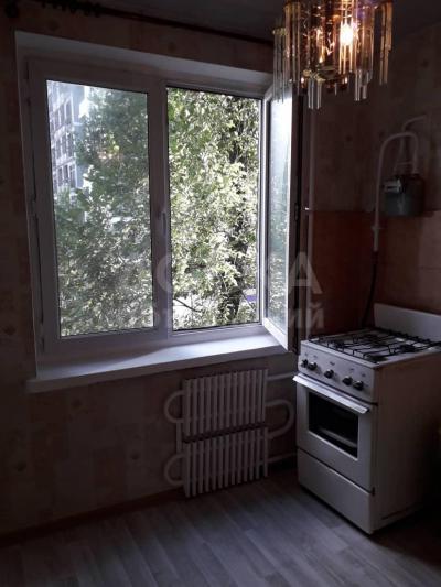 Продаю 1-комнатную квартиру, 32кв. м., этаж - 3/5, Боконбаева-Калык Акиева.
