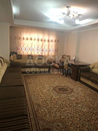 Продаю 2-комнатную квартиру, 95кв. м., этаж - 2/10, Карло Маркса пере Медерова.