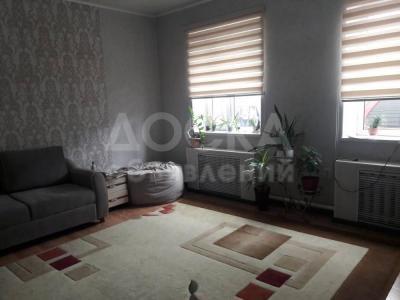 Продаю дом 3-ком., 82кв. м., этаж-1, 4,5-сот., стена кирпич, Тыныстанова/Куренкеева.