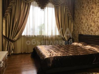 Продаю 3-комнатную квартиру, 56кв. м., этаж - 3/5, Киевская.