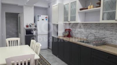 Продаю 3-комнатную квартиру, 120кв. м., этаж - 8/10, 5 микрорайон, 110 000$.