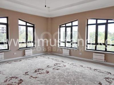Продаю квартиру 4-ком., 140кв. м., этаж - 3/8, Турусбекова Рыскулова.