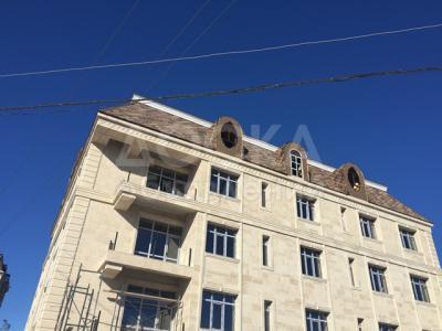 Продаю 2-комнатную квартиру, 64кв. м., этаж - 4/4, возле элитного комплекса "Ала-Арча".