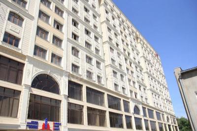 Продаю 3-комнатную квартиру, 113кв. м., этаж - 9/10, Т. Молдо-Абдымомунова.