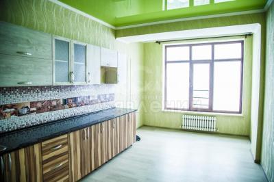 Продаю 3-комнатную квартиру, 87кв.мкв. м., этаж - 10/10, Панфилова-Фрунзе Ж/К "Панфилов-3".