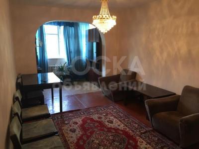 Сдаю 3-комнатную квартиру, 74кв. м., этаж - 3/4, 6 микрорайон.