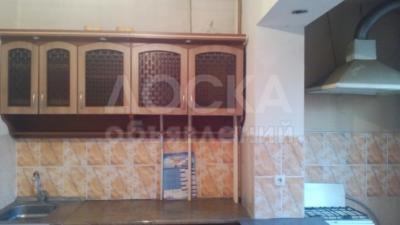 Продаю 1-комнатную квартиру, 34кв. м., этаж - 8/9, Аламедин-1. Чынар базар. Отличное месторасположение..