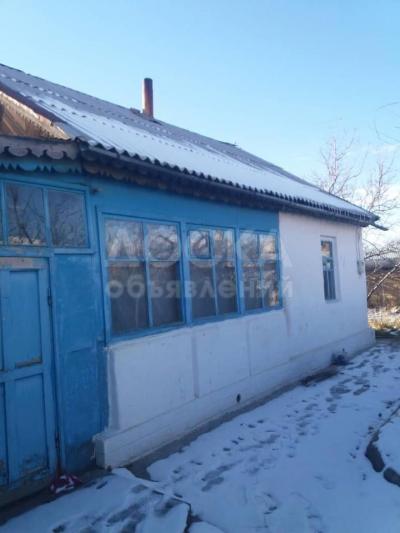 Продаю дачу 4-комнатную 100кв. м., этаж-1, 15-сот., стена кирпич, Советская 140.