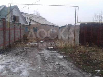 Продаю участок под строительство, 8 соток соток Арча бешик 2 ул ойсул ата 9.