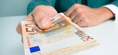Предложение кредита между серьезным человеком в течение 24 часов