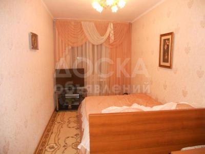 Продаю 3-комнатную квартиру, 58,2кв. м., этаж - 4/4, улица Абая, 119-32.