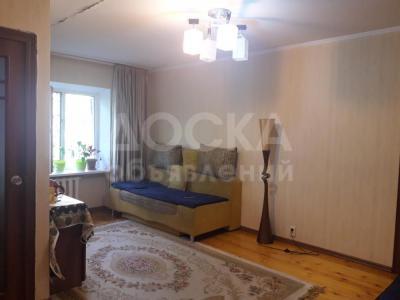 Продаю 2-комнатную квартиру, 42кв. м., этаж - 1/4, Горького- Элебаева.
