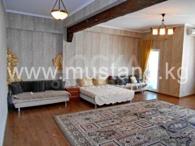 Продаю 2-комнатную квартиру, 102кв. м., этаж - 8/9, Советская Медерова.