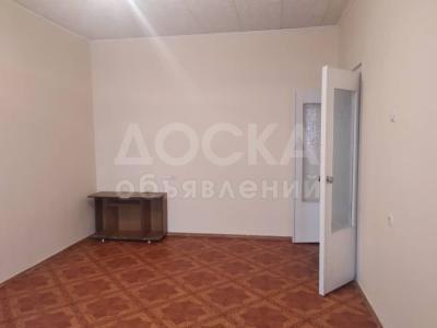 Продаю 1-комнатную квартиру, 34кв. м., этаж - 3/9, мкр. Кок-Жар.