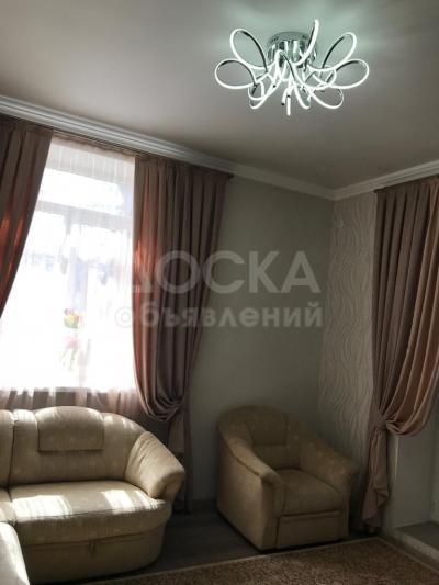 Сдаю 2-комнатную квартиру, 55кв. м., этаж - 3/3, Московская-Советская.