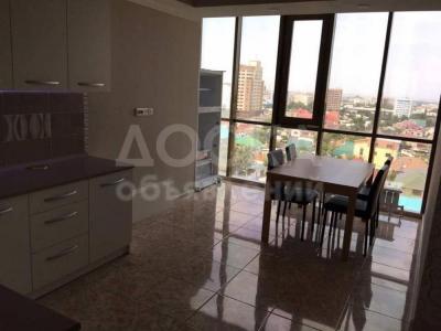 Продаю 4-комнатную квартиру, 134кв. м., этаж - 9/10, Медерова-Элебаева.