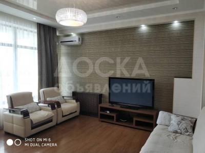 Продаю 4-комнатную квартиру, 110кв. м., этаж - 10/10, южная магистраль-Асанбай.