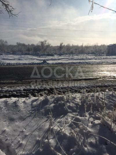 Продаю участок под строительство, 50 соток байтик.