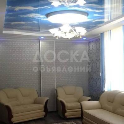 Сдаю 2-комнатную квартиру, 80кв. м., этаж - 3/10, Турусбекова/Фрунзе.