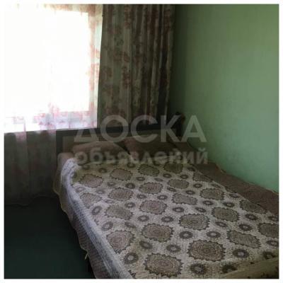 Продаю 4-комнатную квартиру, 86кв. м., этаж - 5/5, Токтогула/Турусбекова.